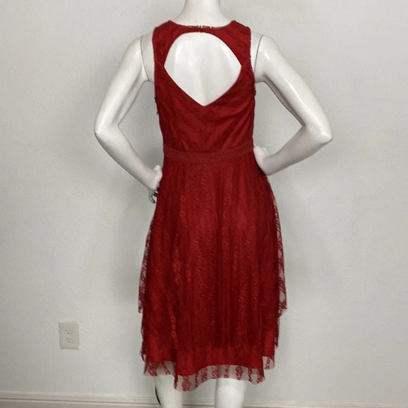 Moulinette Soeurs Anthropologie "NEW" Burgundy Tango Lace Midi Dress Size 2 - Picture 7 of 11